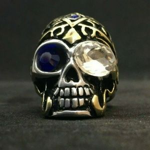 Vintage Skull Ring. If you like Chrome Hearts look
